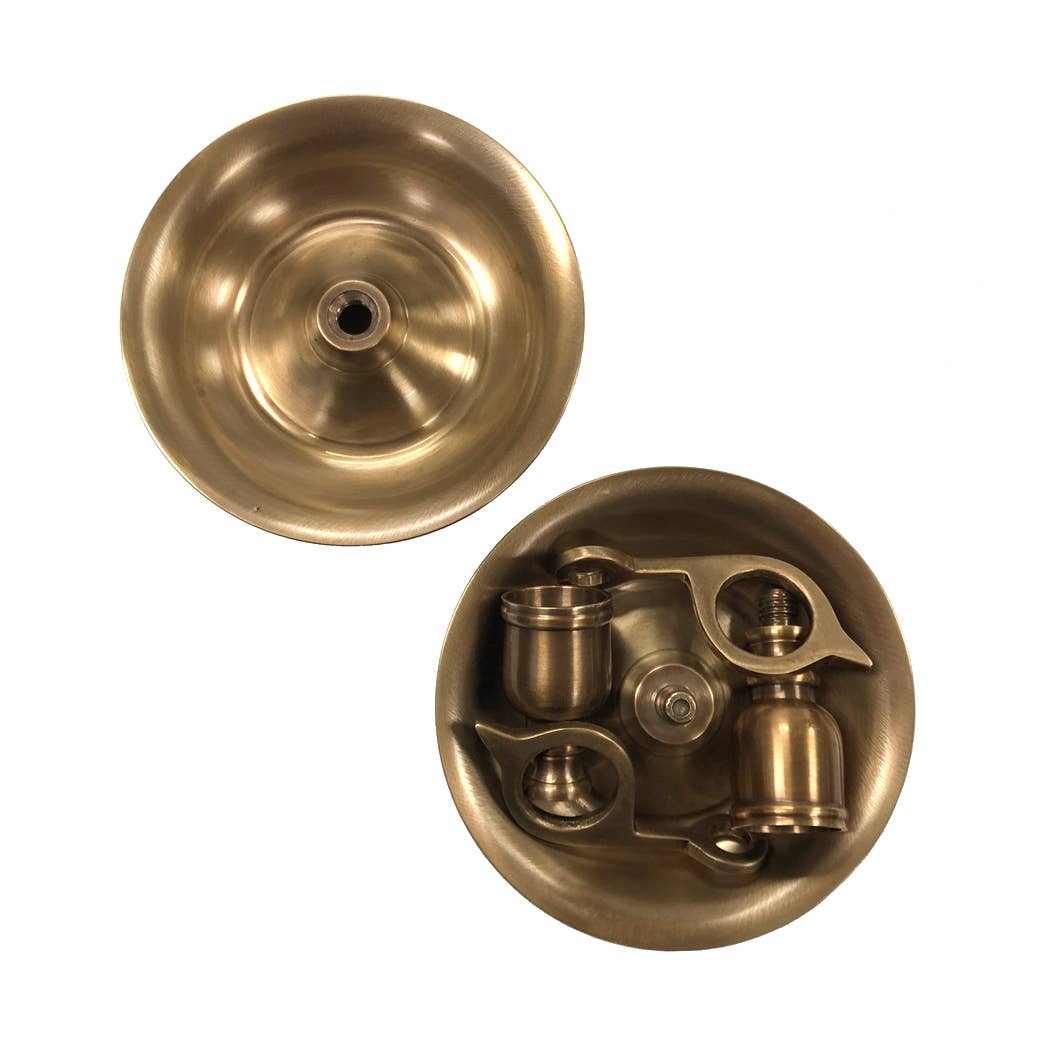Brighton Bun Traveling Chamberstick Set | Candles and holder