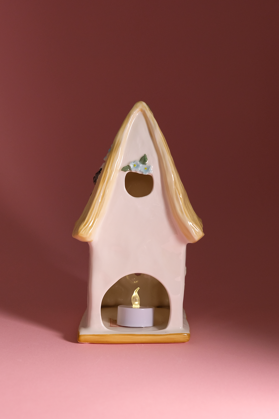 Lambkins Lane Candle House - Arriving in Store November