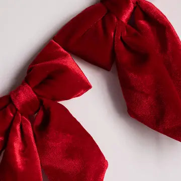 Manor House Velvet Ralph Red Bow Garland - Arriving in Store September/October