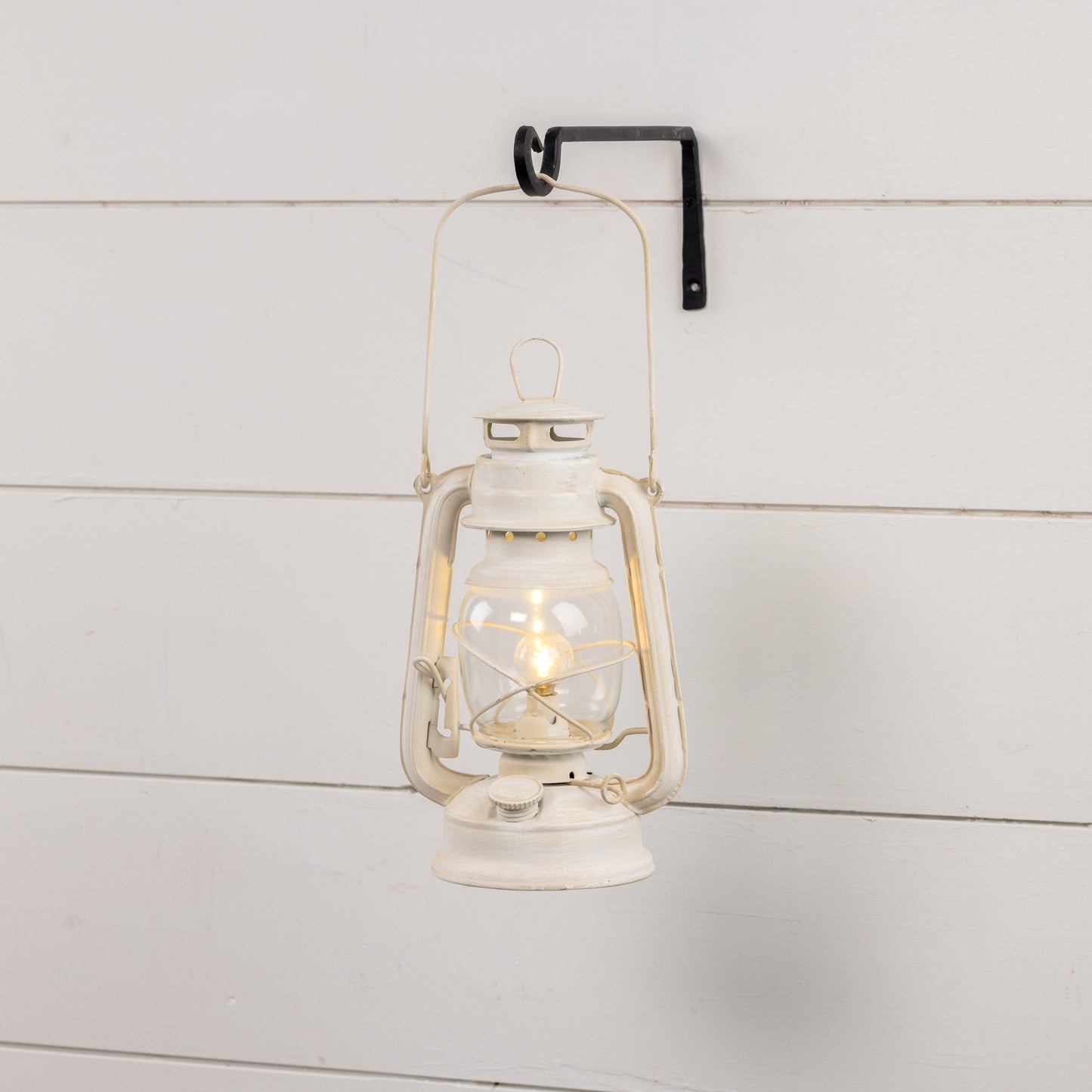 IVORY CABIN LED LANTERN