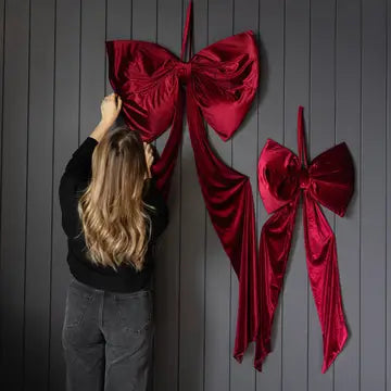 Manor House Grand Deep Red Velvet Bow
