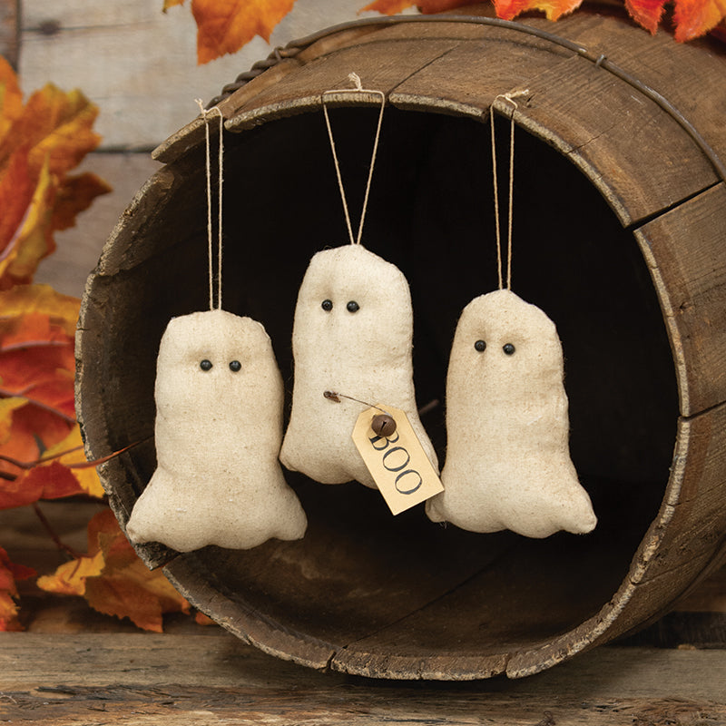 Primitive Ghost Ornaments 3 Set - Arriving in Store September