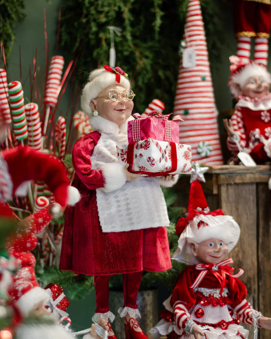MRS CLAUS WITH GIFTS 43CM - SEPTEMBER DROP