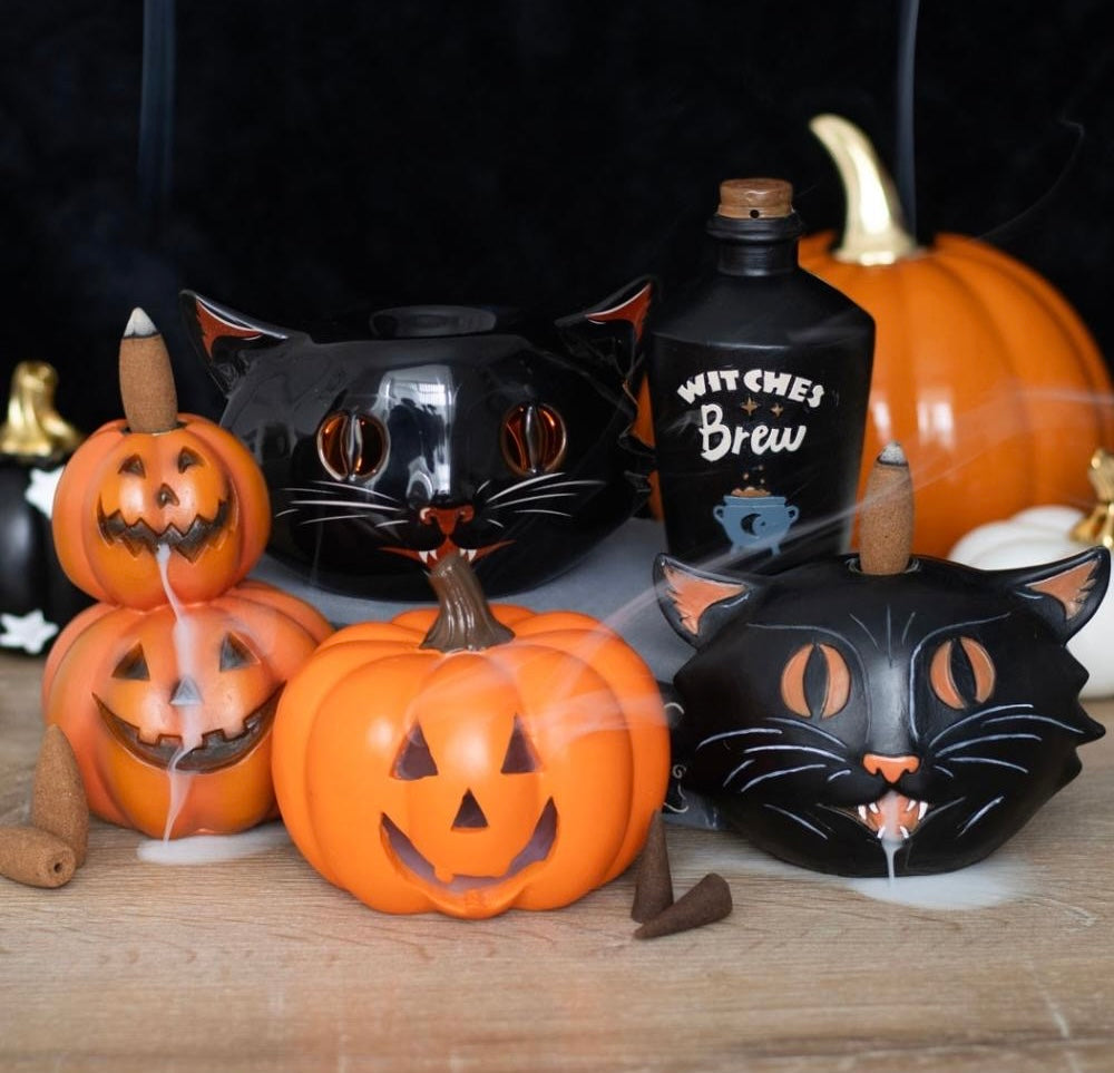 Spooky Black Cat Ceramic Oil Burner