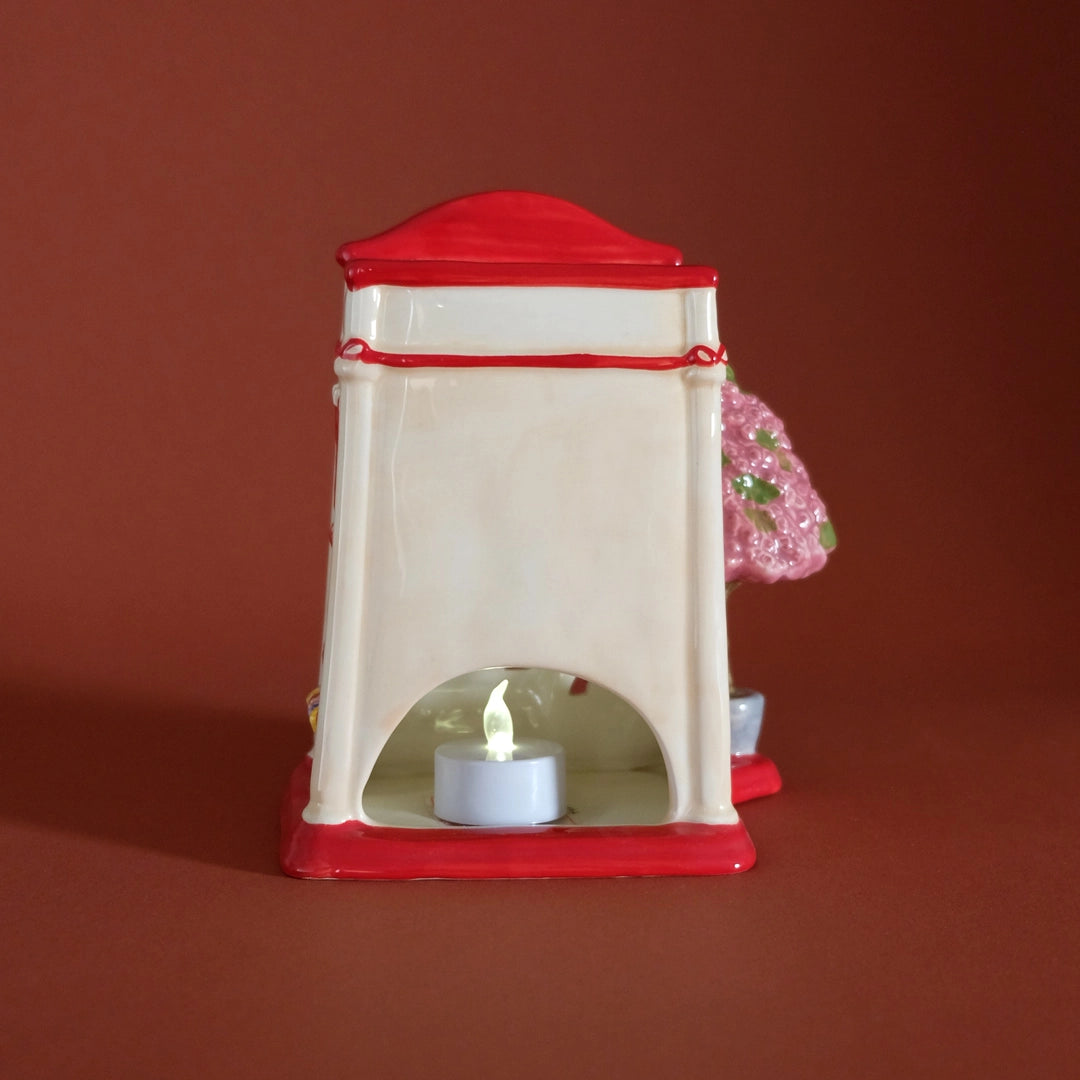 Love Blooms Here Cottage - Arriving in Store Late May