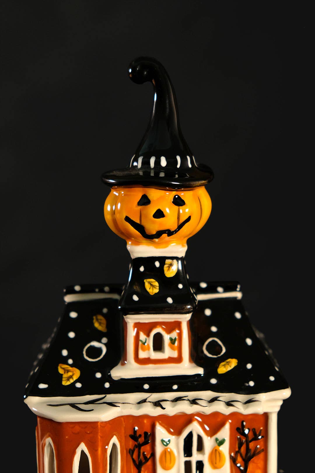 Pumpkin Patch Candle House - Arriving in Store September