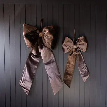 Manor House Grand Borwn Velvet Bow - Arriving in Store September/October