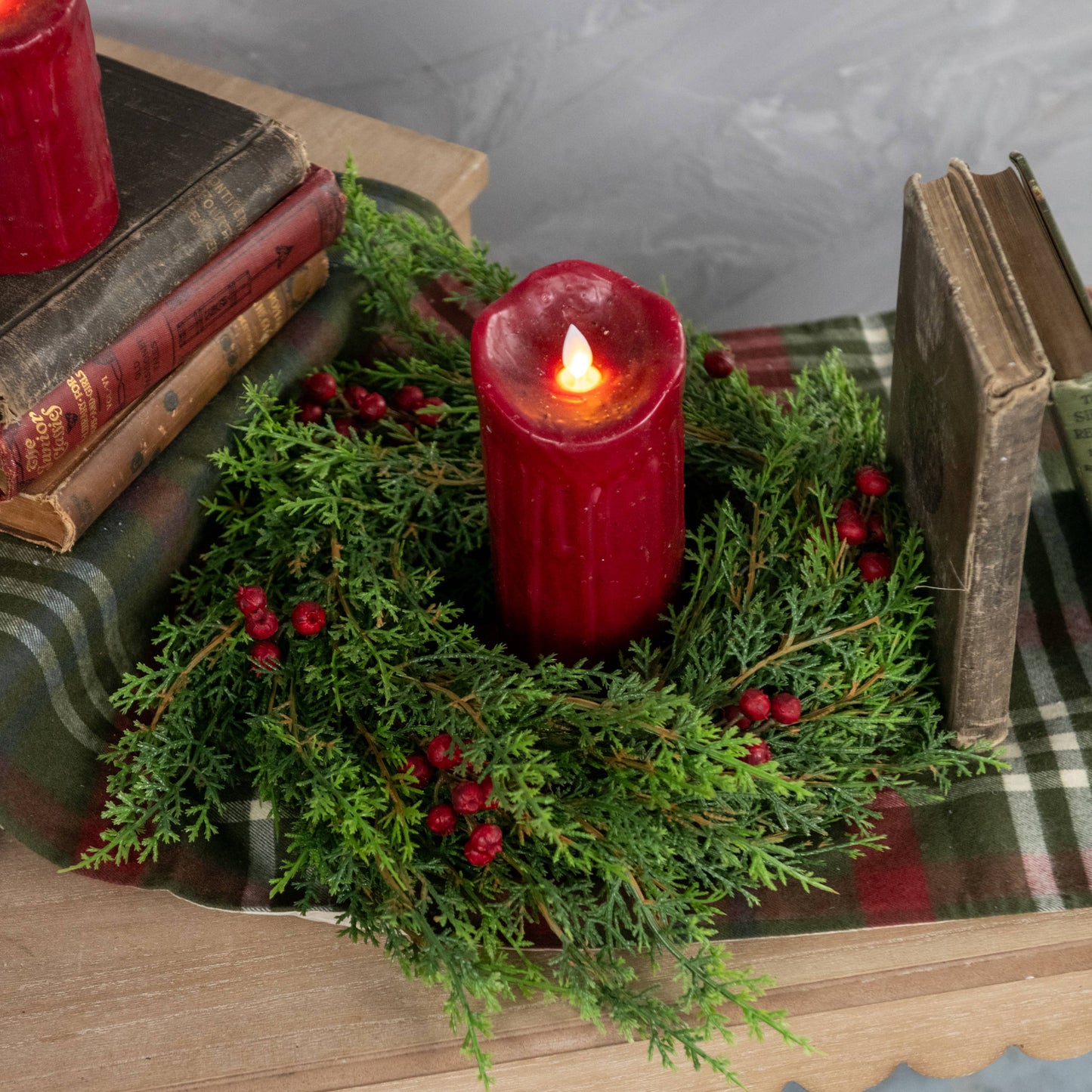 16" SOFT CEDAR & RED BERRY WREATH