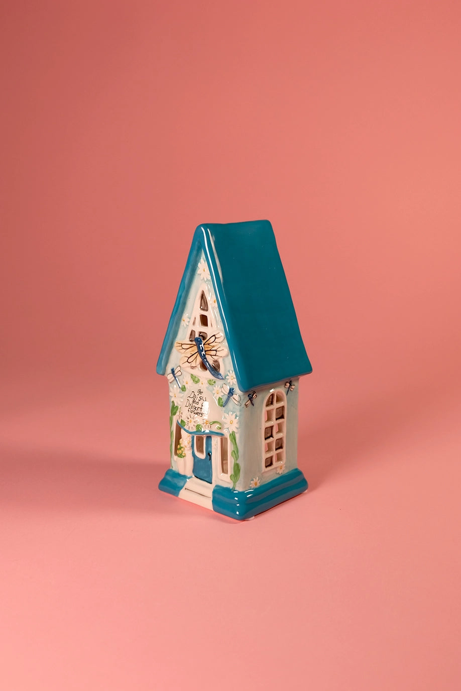 The Daisy and Dragonfly Flowers Cottage - Arriving in Store Late May